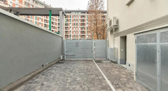 Апартаменты Цокольный этаж Alessias Building- Affori FN