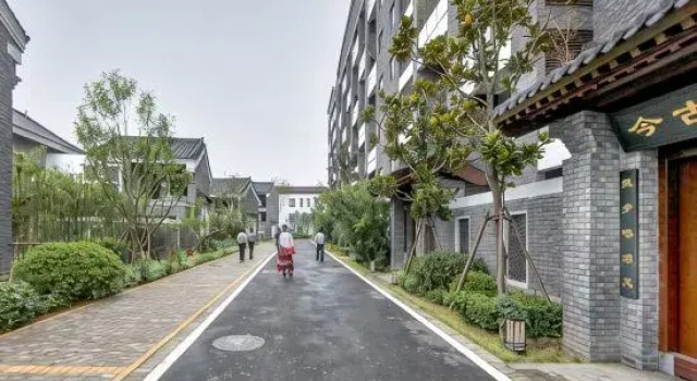 Rain Wood Town Hotel Resort of Yuntai Mountain, Book Resort Jiaozuo Henan