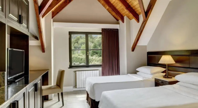 Двухместный номер Standard с видом на горы Arelauquen Lodge, a Tribute Portfolio Hotel
