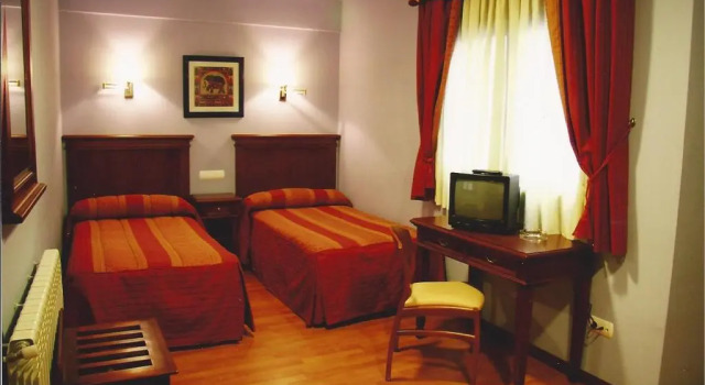 Двухместный номер Standard Hostal Torres