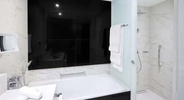Двухместный номер Deluxe с красивым видом из окна Hilton Tallinn Park