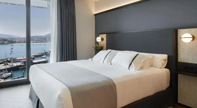 Двухместный номер Premium с видом на залив Hotel SANSEbay