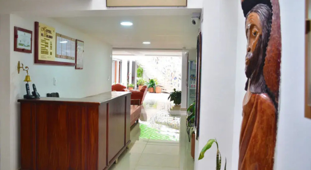 Hotel El Coliseo, Rezervovat Hotel Hotely v Caldas se snídaní, Snídaně