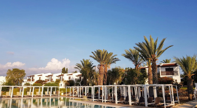 Одноместный номер Standard с видом на внутреннюю территорию Отель Latchi Family Resort