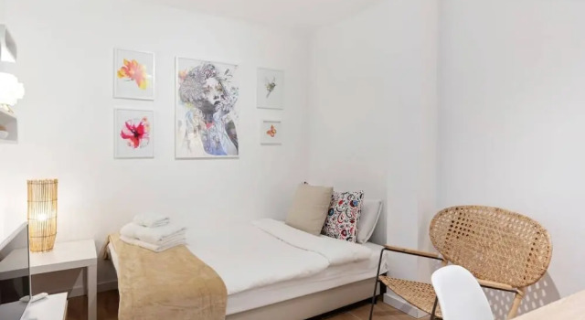 Bright & Modern Two Bed Apartment in Madrid, Забронировать Апартаменты/квартира Апартаменты Мадрида, Апартаменты/квартира