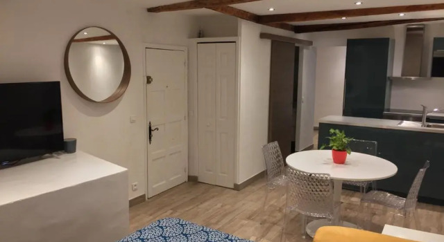 Апартаменты Superior 1 bedroom Forville, 4 min Palais,Plages,Croisette