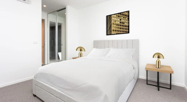 Samma  Linden, Book Hotel Melbourne Melbourne