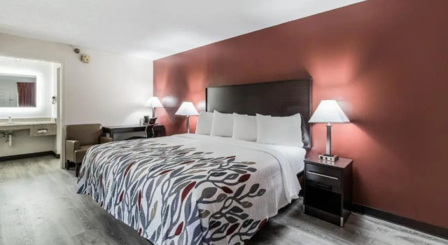 Двухместный номер Deluxe Red Roof Inn Cadiz