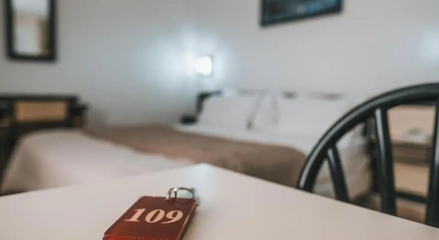 Номер Economy Hôtel & Résidence Le Subrini