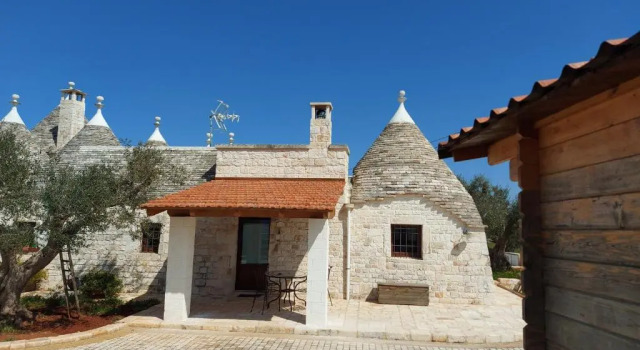 Коттедж с 2 комнатами I Trulli Di Nonno Giovanni