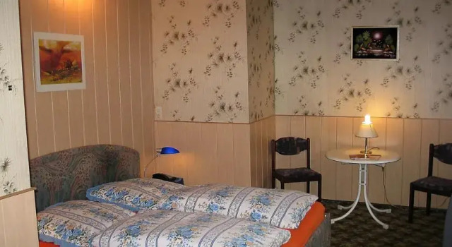 Hotel Café Restaurant Lindenhof, Varaa Hotelli Furtwangen Black Forest