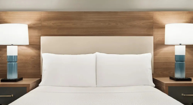 Люкс c 1 комнатой Candlewood Suites Boise - Towne Square by IHG