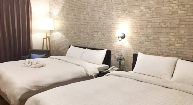 Huashe Hotel Kaohsiung Branch, Book Hotel Kaohsiung Kaohsiung, nær Chengcing Lake Baseball Stadium