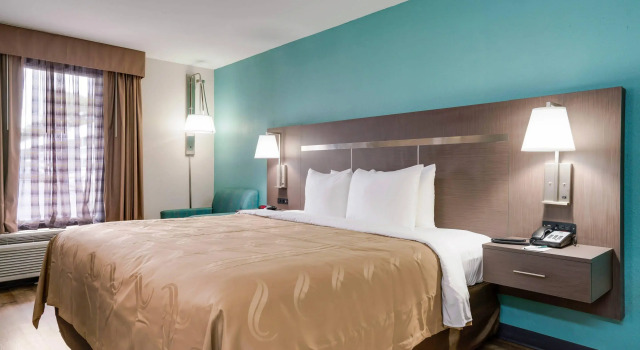 Двухместный номер Standard Quality Inn Greenville near University