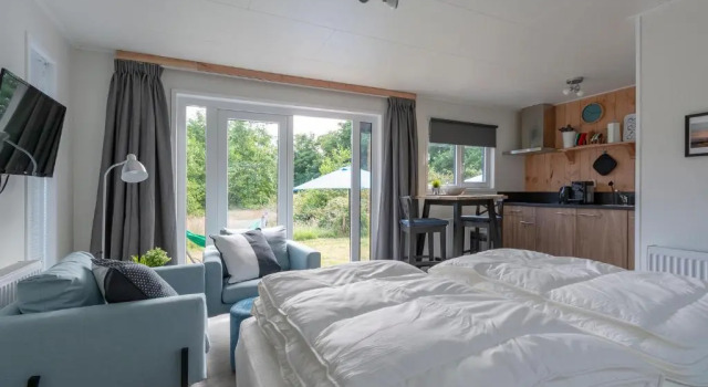 Chalet studio Guus - Texel, Reserva ahora Chalet de montaña Hoteles en Islas Frisias con aparcamiento, Aparcamiento