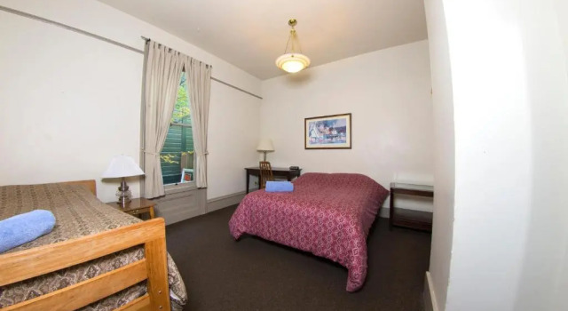 Номер Deluxe Northwest Portland Hostel
