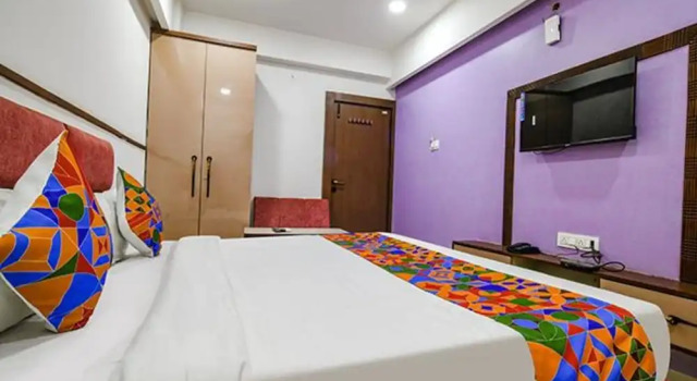 Люкс Luxury FabHotel Elite Residency