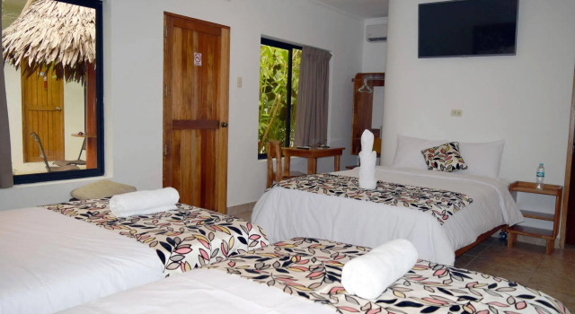 Hotel Jungle House, Забронировать Отель Отели в центре Икитос, в центре