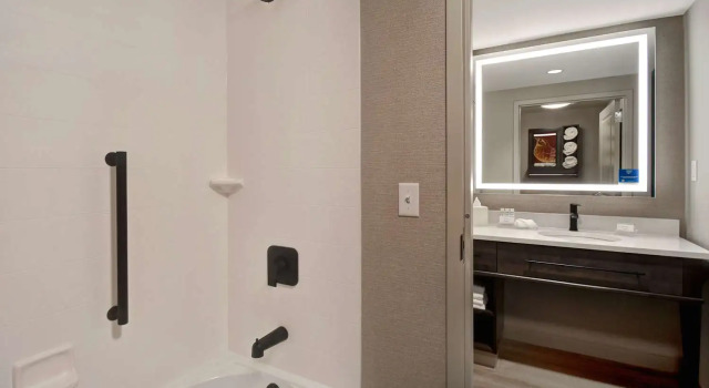 Люкс c 1 комнатой Homewood Suites by Hilton Tuscaloosa Downtown- Near Univ of Alabama
