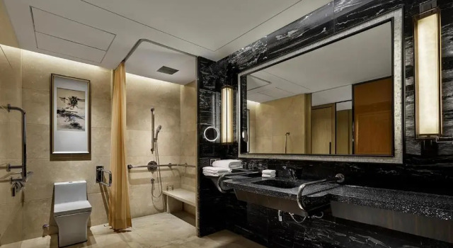 Двухместный номер Accessible Hilton Zhongshan Downtown
