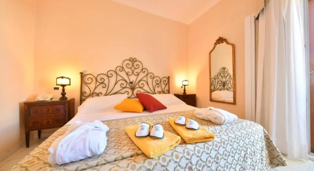 Двухместный номер Classic с балконом Grand Hotel Terme di Augusto
