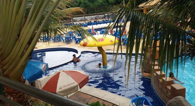 Люкс Golden Dolphin Grand Hotel