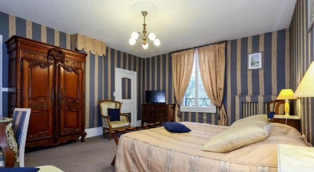 Трёхместный номер Standard Chateau de Quesmy