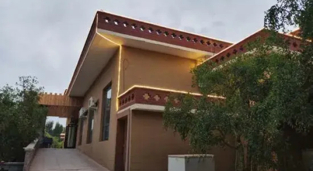 Ruoqilou Lanqi Tiao Homestay, Boek Hotel Ruoqiang Xinjiang