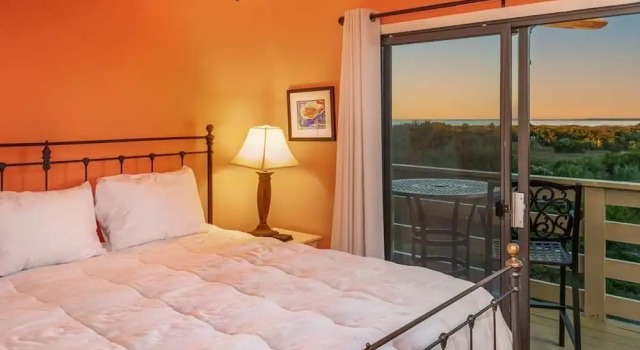 Lighthouse Point by Tybee Vacation Rentals, Buchen Sie Hotel Hotels in Tybee Island mit Parkplatz, Parkplätze
