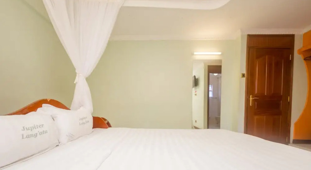 Номер Deluxe Jupiter Guest Resort - Langata