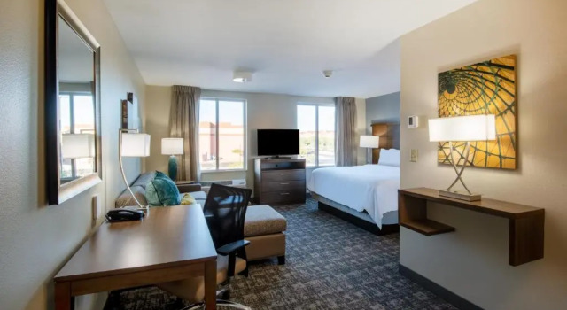 Люкс Staybridge Suites - Scottsdale - Talking Stick by IHG