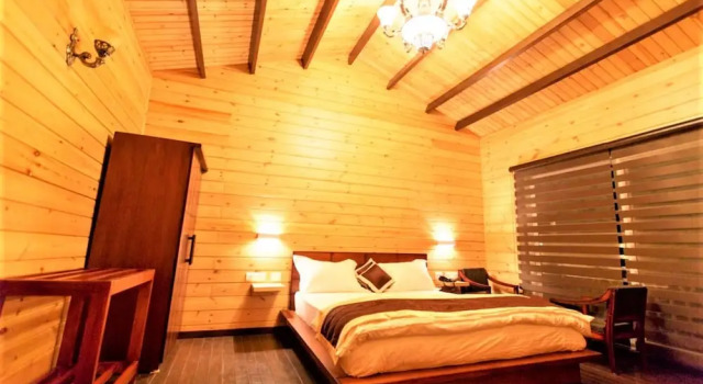 The Himalayan Woods, Buchen Sie Hotel SPA-Hotels in Almora, SPA