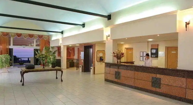 Pafian Park Holiday Village, Забронировать Отель Хлоракас , рядом с Пляж Сент Джордж