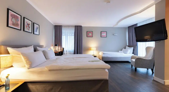 Двухместный номер Premium Garner Hotel Friedrichshafen by IHG