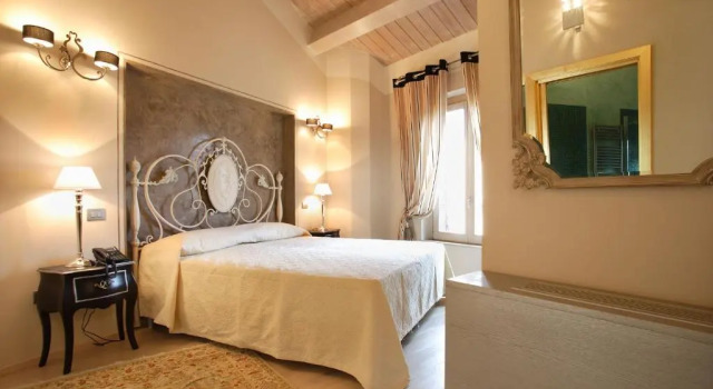 Полулюкс Boutique Hotel Residenza la Ceramica