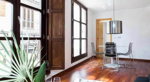Апартаменты Мансарда c 1 комнатой Happy Apartments Valencia