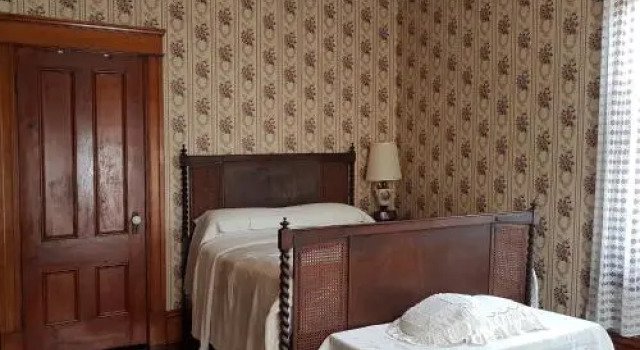Brooksbnb, Buchen Sie Hotel Hotels in New Brunswick mit Parkplatz, Parkplätze