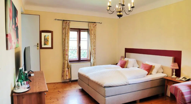 Люкс Standard Renaissancehotel Raffelsberger Hof B&B