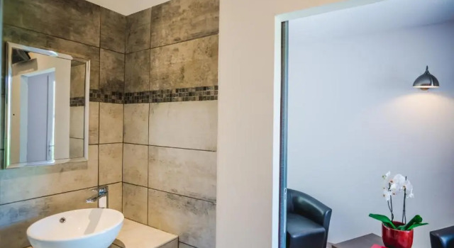 Люкс Comfort с панорамным видом Logis Hôtel Restaurant Le Plantevin