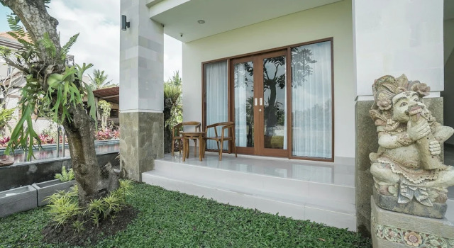 Номер Deluxe Putih DCarik Ubud
