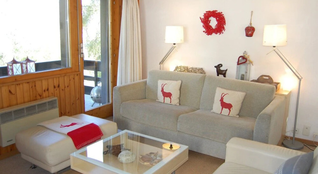 Apartment Prachalier I No6 by Interhome, Prenota Appartamento Hotel a Canton Vallese con parcheggio, Parcheggio