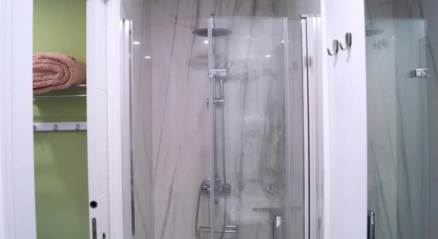 Moncloa room apartments, Забронировать Апартаменты/квартира Шамбери Мадрид, рядом с Парк Оэсте