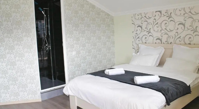 Двухместный номер Deluxe с балконом Hotel NOA Kazbegi
