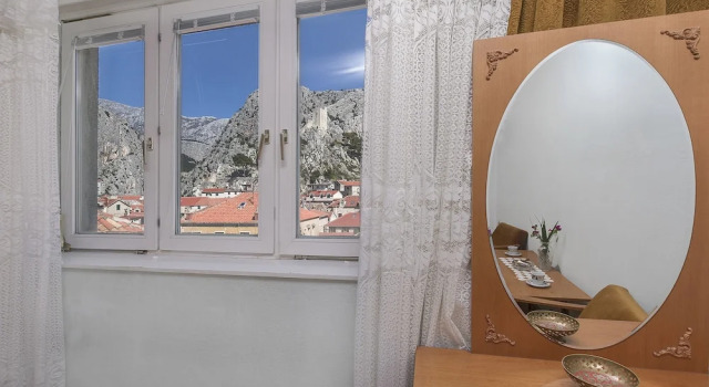 Apartment Nansy, Book Lejlighed Hoteller i Split Region med parkering, Parkering