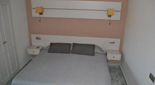 Трёхместный номер Standard Hotel Hoya