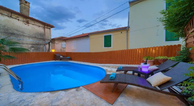 Коттедж Holiday Home Traum
