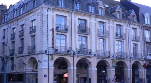 LOGIS Hôtel & Restaurant - Les Arcades, Book Hotel Dieppe 