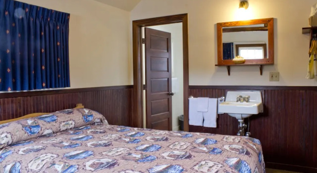 Номер Standard Lake Lodge Cabins - Inside the Park