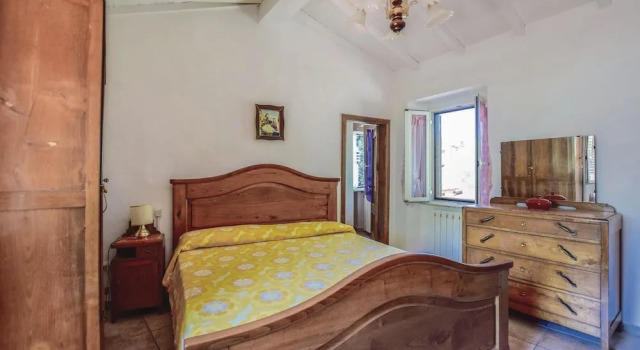 Le Grotte, Prenota Hotel Camaiore 