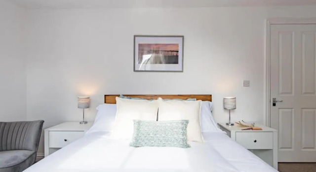 Pebble Bay - beautiful apartment in Deal, close to the beach
